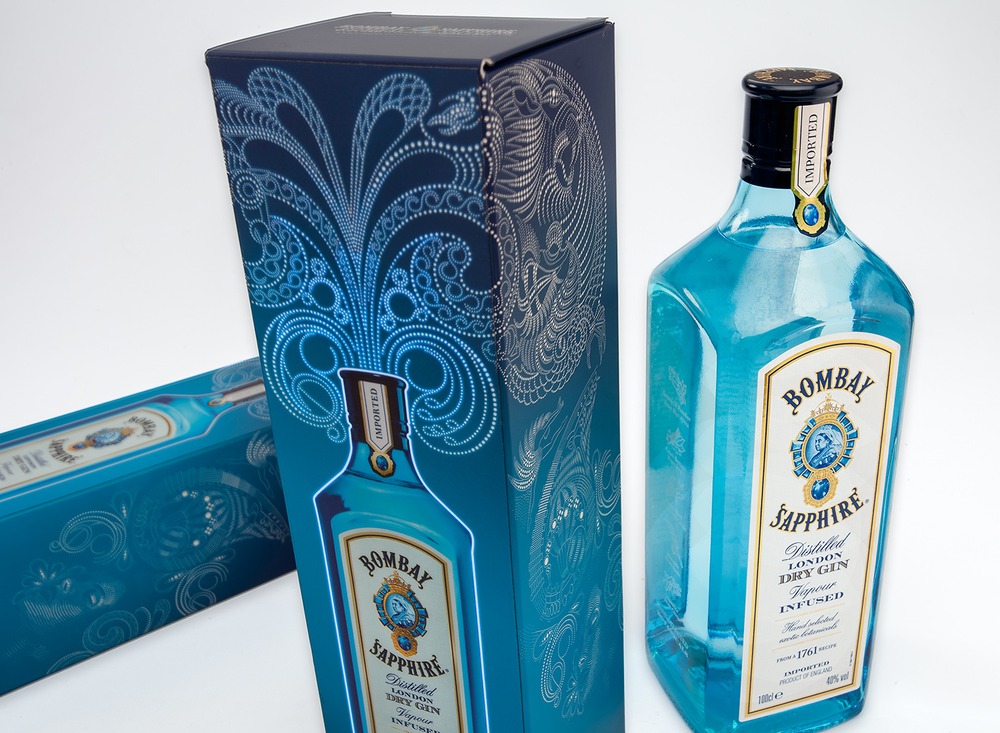 Illuminated packaging for “Bombay Sapphire”